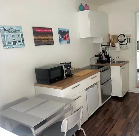 Studio 104- Free Parking Onsite -Private Entrance Reykjavík Esterno foto